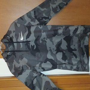 Men's Nike Therma-fit Camo Print Hoodie Size Small  Gunmetal, Black, Gray
